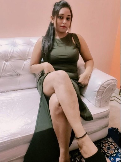 female Call Girls in Mayur Vihar