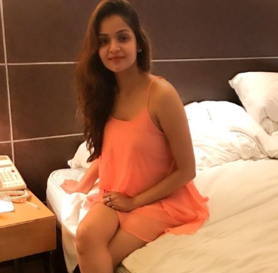 Call Girls in Mayur Vihar