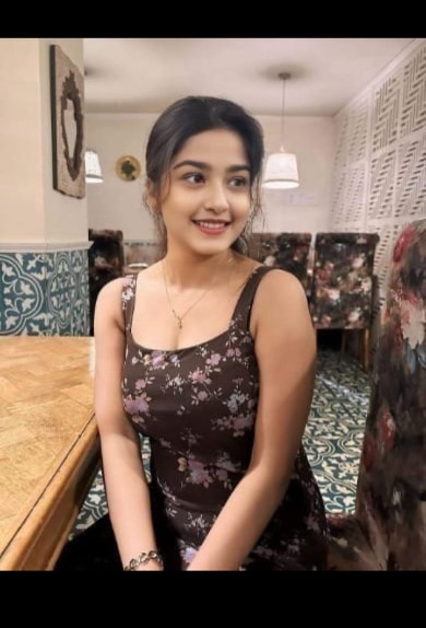 model Call Girls in Mayur Vihar