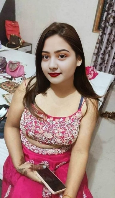 female Call Girls in Mayur Vihar