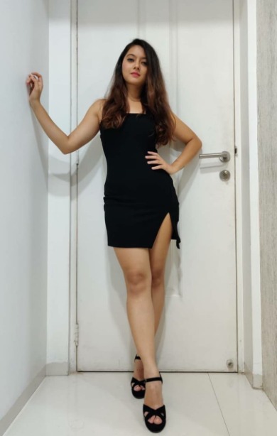 female Call Girls in Mayur Vihar