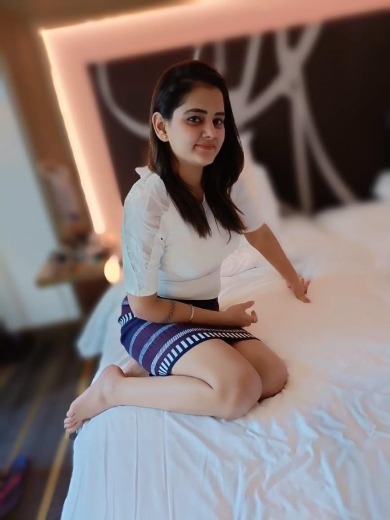 Call Girls service in Mayur Vihar