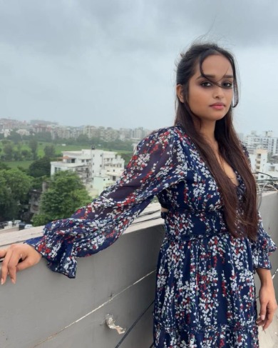 high profile Call Girls in Mayur Vihar